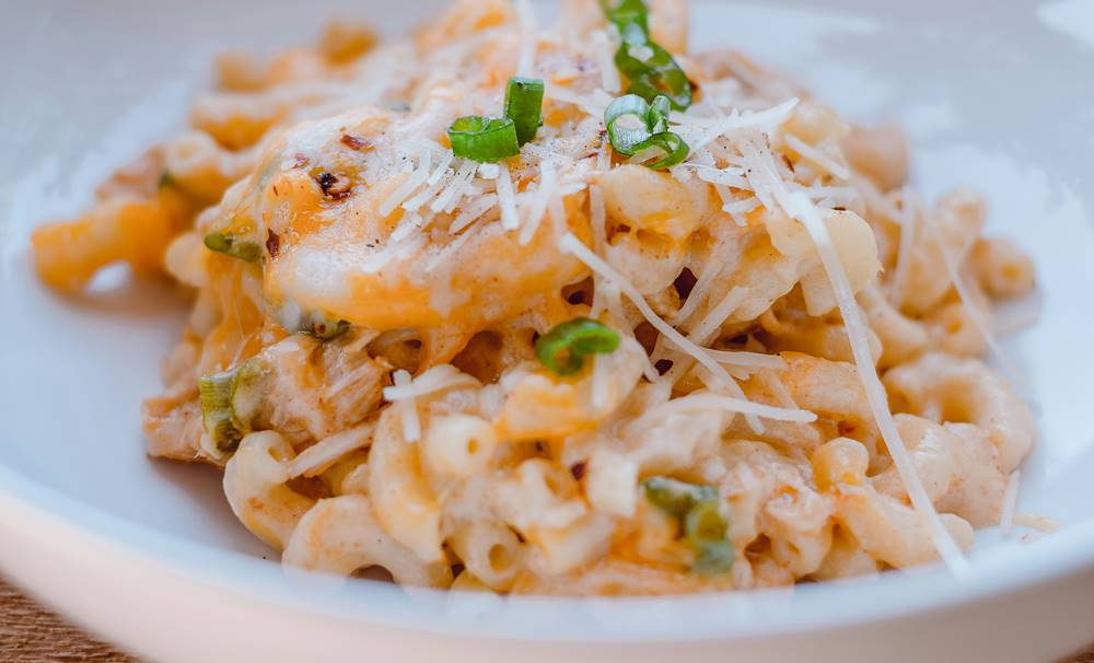 american dinner macaroni and cheese