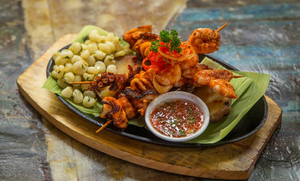 american dinner shrimp and grits